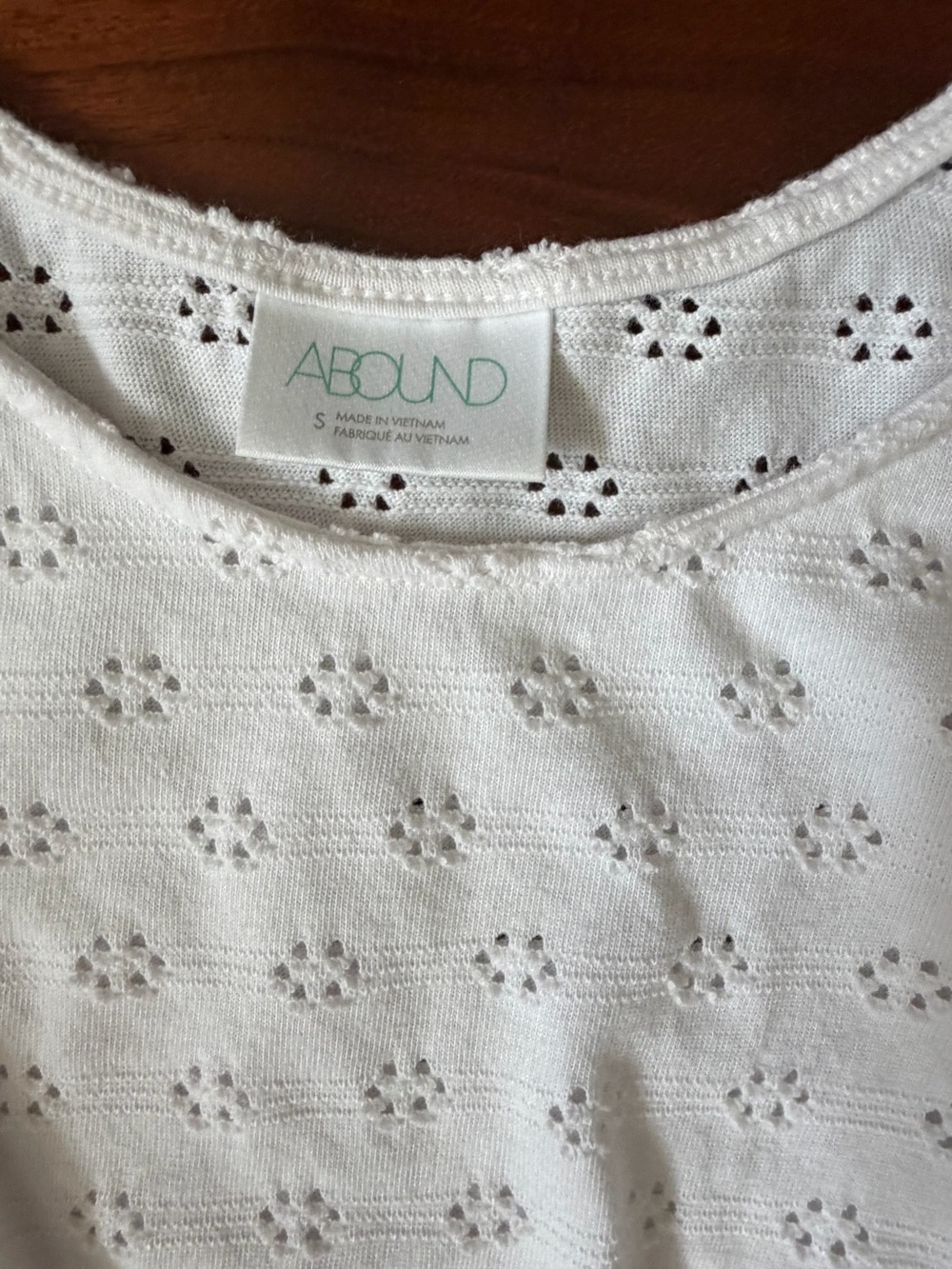 Abound White Eyelet Tie-Front Tank Top Small
